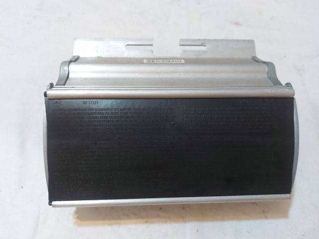 bontott MERCEDES-BENZ A-CLASS Utasoldali Légzsák