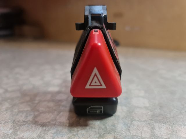 bontott MERCEDES-BENZ A-CLASS Vészvillogó Kapcsoló