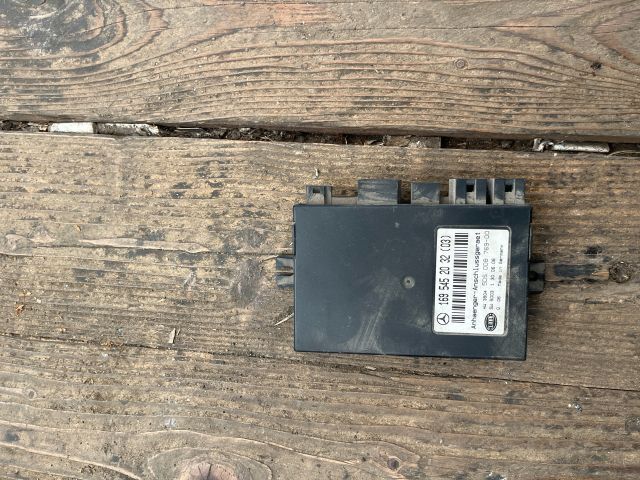 bontott MERCEDES-BENZ A-CLASS Vonóhorog Elektronika