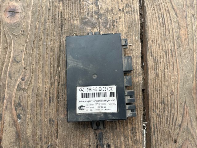 bontott MERCEDES-BENZ A-CLASS Vonóhorog Elektronika