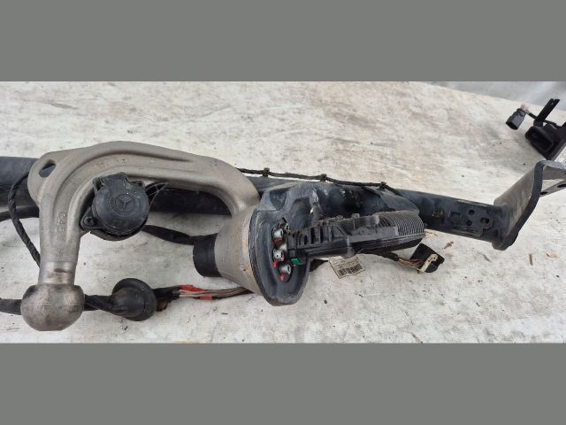 bontott MERCEDES-BENZ A-CLASS Vonóhorog