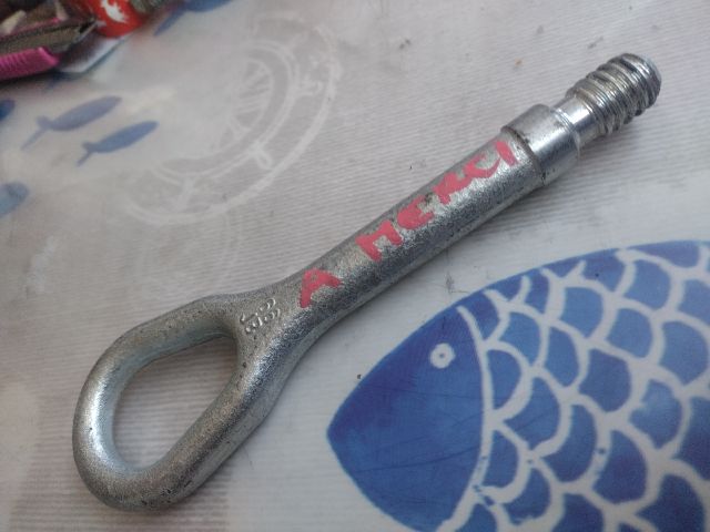 bontott MERCEDES-BENZ A-CLASS Vonószem