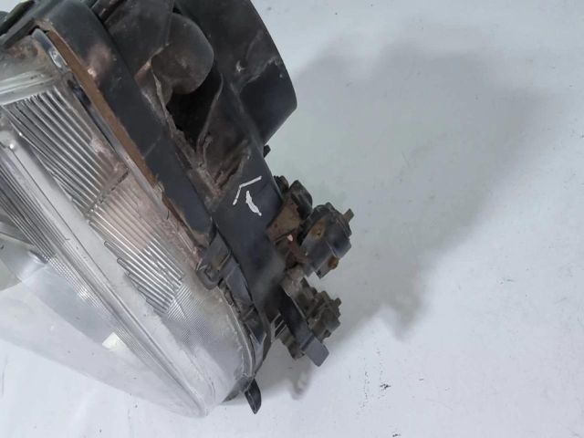 bontott MERCEDES-BENZ ACTROS Bal Fényszóró