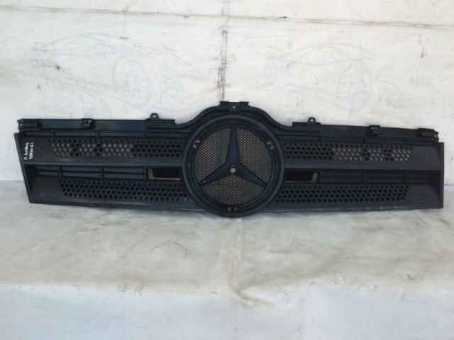 bontott MERCEDES-BENZ ACTROS Hűtőrács