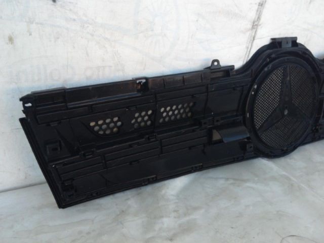 bontott MERCEDES-BENZ ACTROS Hűtőrács