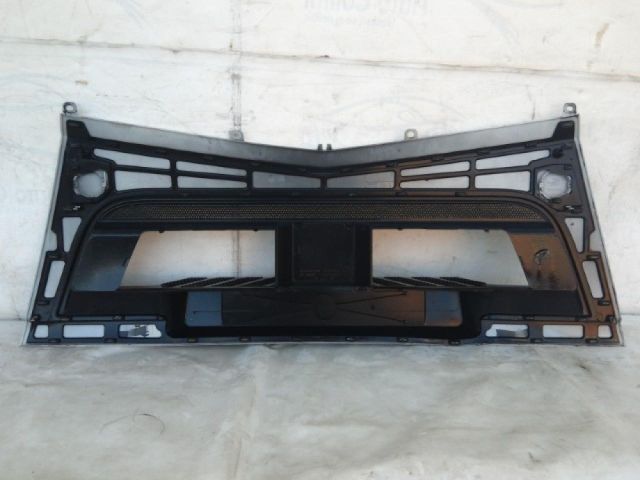 bontott MERCEDES-BENZ ACTROS Hűtőrács