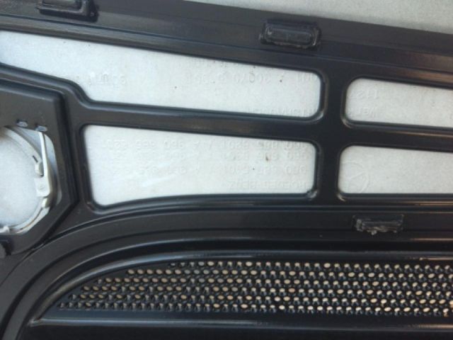 bontott MERCEDES-BENZ ACTROS Hűtőrács