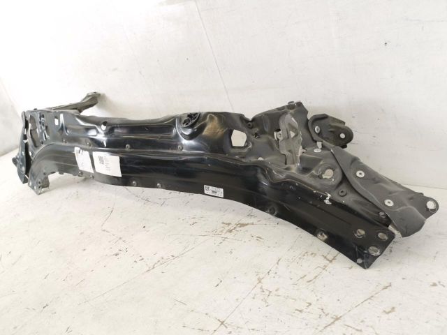 bontott MERCEDES-BENZ AMG GT Alsó Kereszttartó