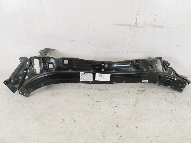 bontott MERCEDES-BENZ AMG GT Alsó Kereszttartó