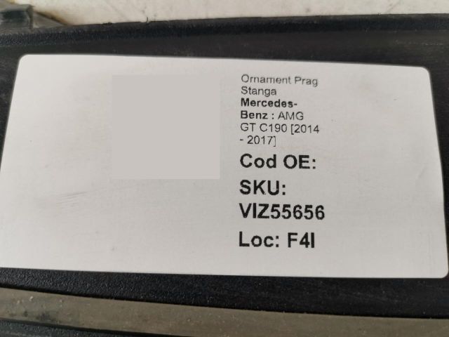 bontott MERCEDES-BENZ AMG GT Bal első Küszöb Díszléc