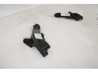 bontott MERCEDES-BENZ AMG GT Bal első Oldal Lökhárító Tartó (Műanyag)