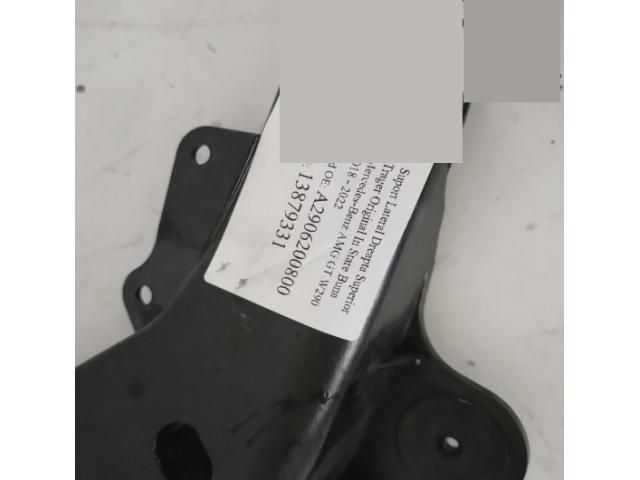 bontott MERCEDES-BENZ AMG GT Bal első Oldal Lökhárító Tartó (Műanyag)