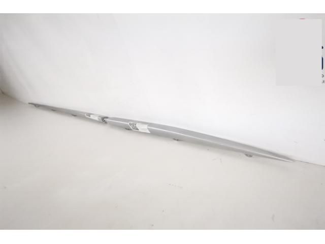 bontott MERCEDES-BENZ AMG GT Bal hátsó Küszöb Díszléc