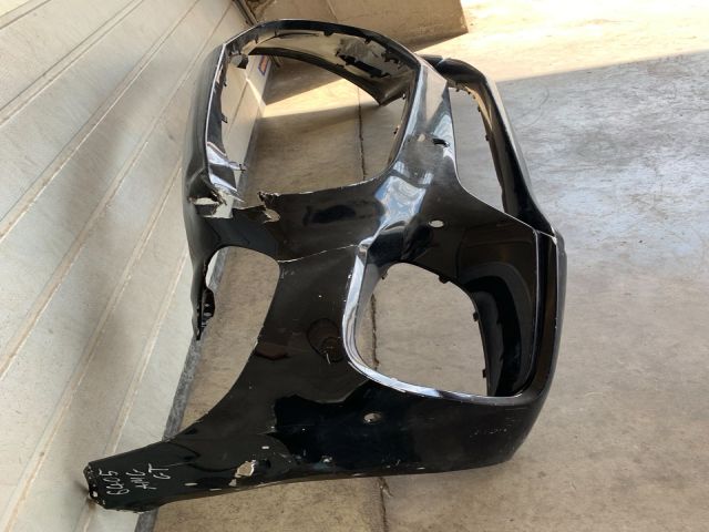 bontott MERCEDES-BENZ AMG GT Első Lökhárító (Üresen)