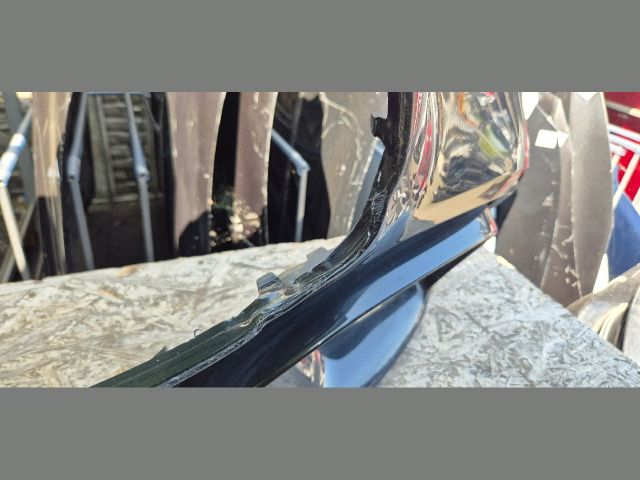 bontott MERCEDES-BENZ AMG GT Első Lökhárító (Üresen)