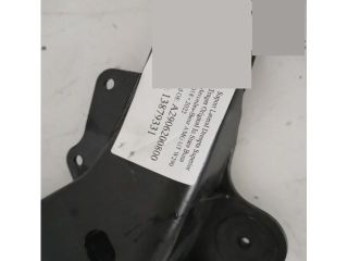 bontott MERCEDES-BENZ AMG GT Jobb első Segédkeret Kitámasztó