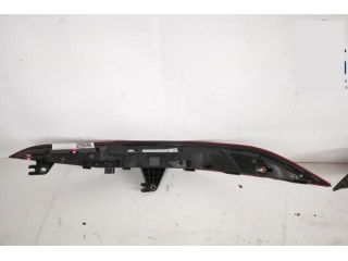 bontott MERCEDES-BENZ AMG GT Jobb Hátsó Lámpa