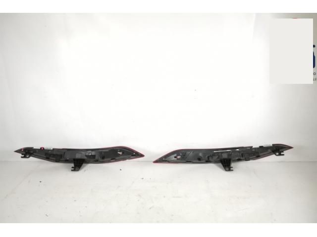 bontott MERCEDES-BENZ AMG GT Jobb Hátsó Lámpa