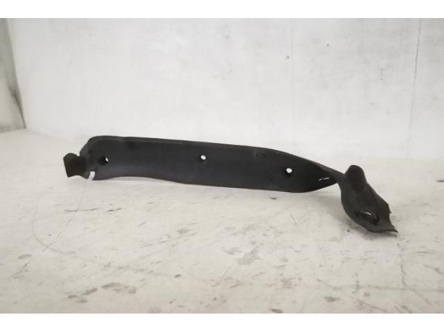 bontott MERCEDES-BENZ AMG GT Jobb Hűtő Légterelő