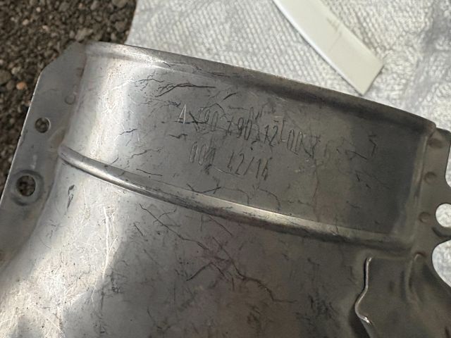 bontott MERCEDES-BENZ AMG GT Jobb Kipufogó Vég