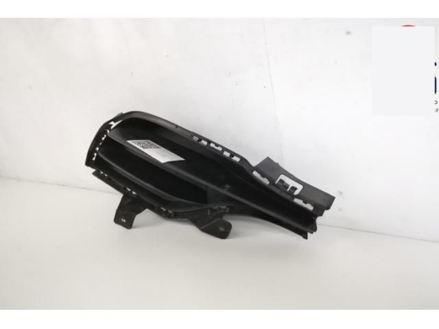 bontott MERCEDES-BENZ AMG GT Jobb Ködlámpa Rács