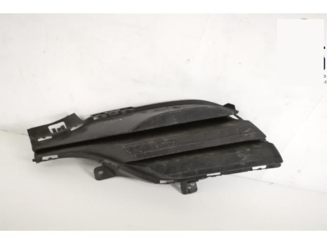 bontott MERCEDES-BENZ AMG GT Jobb Ködlámpa Rács