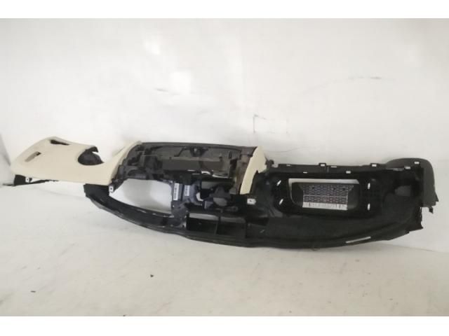 bontott MERCEDES-BENZ AMG GT Műszerfal Héj