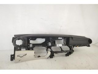 bontott MERCEDES-BENZ AMG GT Műszerfal Héj