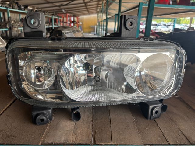 bontott MERCEDES-BENZ ATEGO Jobb Fényszóró