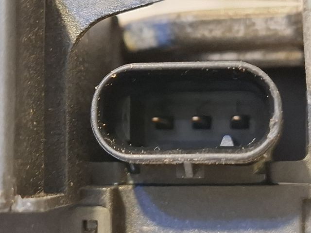 bontott MERCEDES-BENZ B-CLASS Akkumulátor Saru Elektronikával