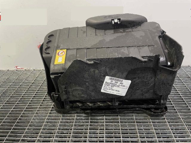 bontott MERCEDES-BENZ B-CLASS Akkumulátor Tartó