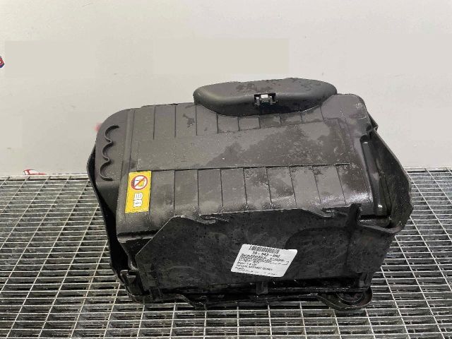 bontott MERCEDES-BENZ B-CLASS Akkumulátor Tartó