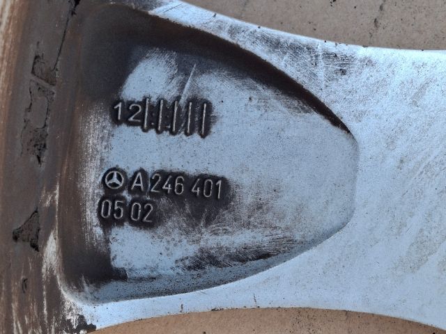 bontott MERCEDES-BENZ B-CLASS Alufelni (1 db)