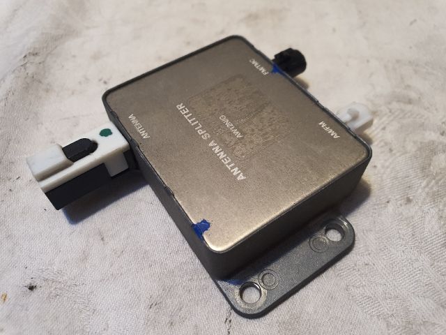 bontott MERCEDES-BENZ B-CLASS Antenna Erősítő