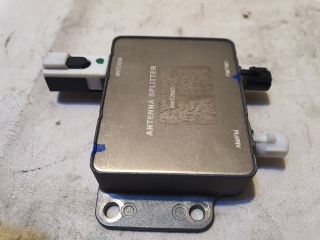 bontott MERCEDES-BENZ B-CLASS Antenna Erősítő