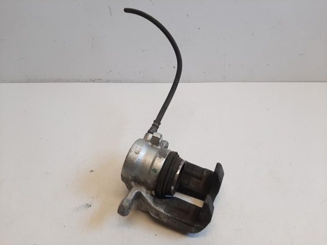 bontott MERCEDES-BENZ B-CLASS Bal első Féknyereg Munkahengerrel