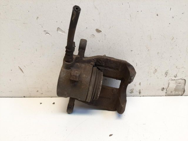 bontott MERCEDES-BENZ B-CLASS Bal első Féknyereg Munkahengerrel