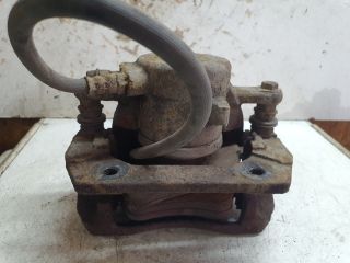 bontott MERCEDES-BENZ B-CLASS Jobb első Féknyereg Munkahengerrel