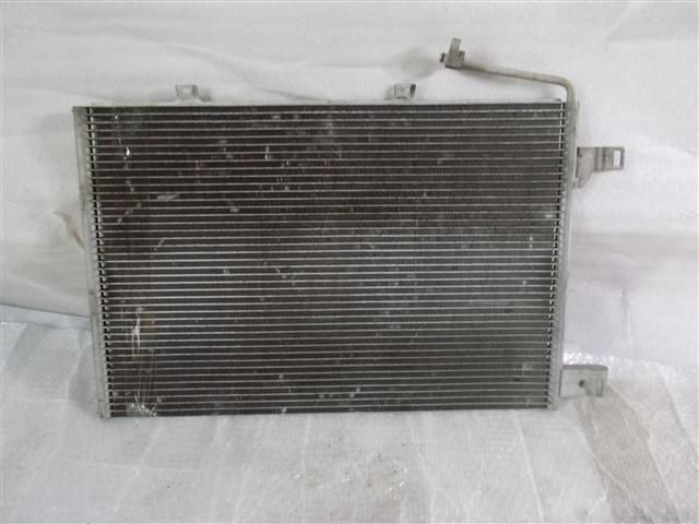 bontott MERCEDES-BENZ B-CLASS Vízhűtő Radiátor (Klímás)