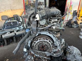 bontott MERCEDES-BENZ B-CLASS Komplett Motor (Segédberendezésekkel)