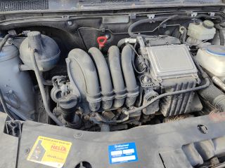 bontott MERCEDES-BENZ B-CLASS Komplett Motor (Segédberendezésekkel)
