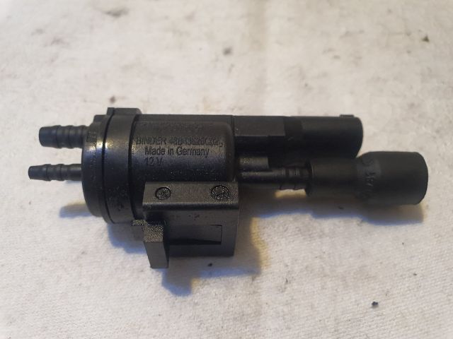 bontott MERCEDES-BENZ B-CLASS EGR / AGR Vákum Szelep