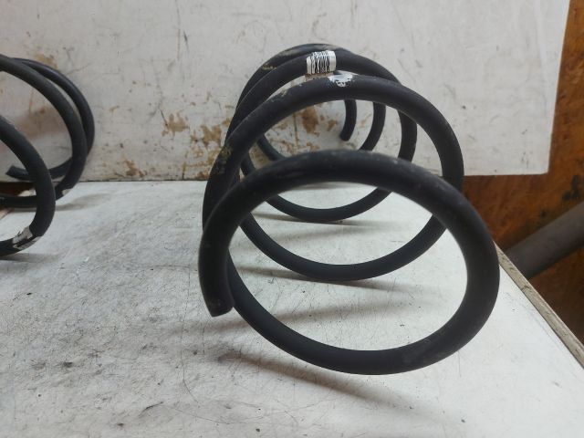 bontott MERCEDES-BENZ B-CLASS Első Rugó Pár