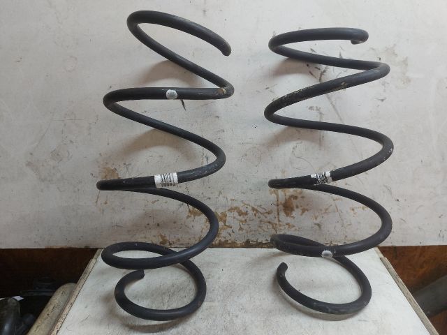 bontott MERCEDES-BENZ B-CLASS Első Rugó Pár