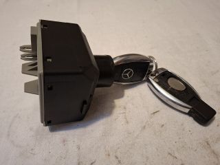 bontott MERCEDES-BENZ B-CLASS Gyújtáskapcsoló Házzal