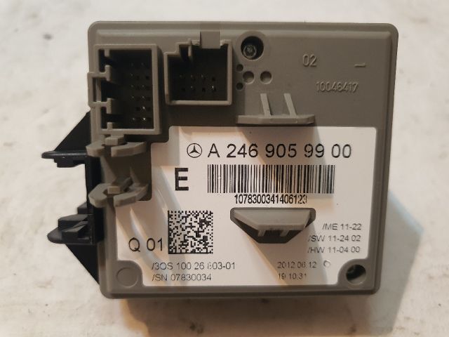 bontott MERCEDES-BENZ B-CLASS Gyújtáskapcsoló Házzal