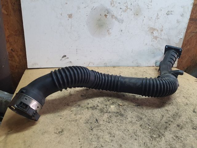 bontott MERCEDES-BENZ B-CLASS Légbeömlő Cső