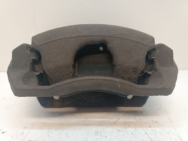 bontott MERCEDES-BENZ B-CLASS Bal első Féknyereg Munkahengerrel