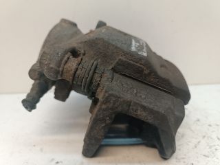 bontott MERCEDES-BENZ B-CLASS Bal első Féknyereg Munkahengerrel