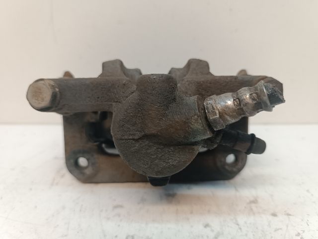 bontott MERCEDES-BENZ B-CLASS Jobb hátsó Féknyereg Munkahengerrel